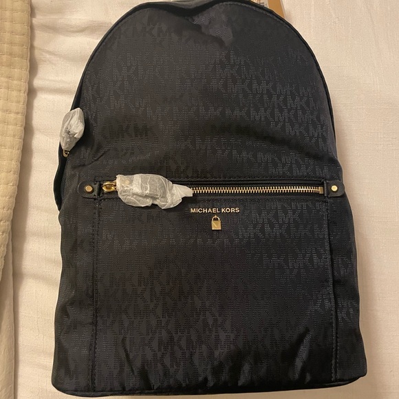 NWT Navy Blue Micheal Kors Bookbag - Picture 1 of 4